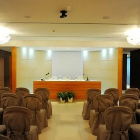 Hotel Europa Design 1877 4*