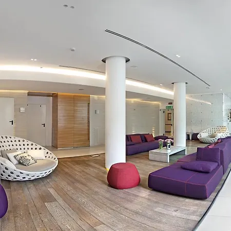 欧洲设计1877温泉酒店 酒店 4*