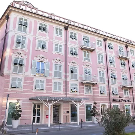 欧洲设计1877温泉酒店 拉帕洛