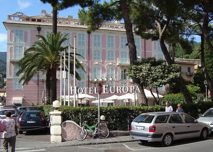 Hotel Europa Design 1877 4*